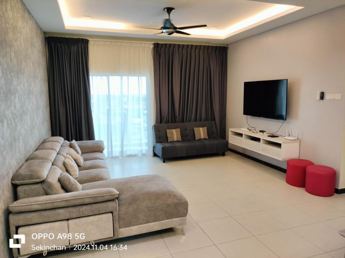 Sekinchan Seaview Homestay 7 High View Exterior photo